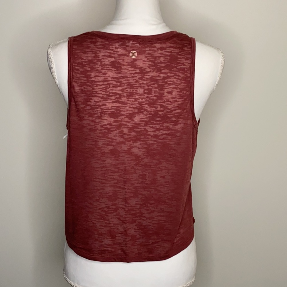 Balance Collection Essential Tank - Picture 4 of 8